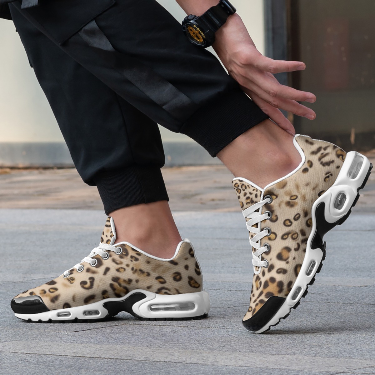 Men's Air Cushion Sports Shoes (PAH89)