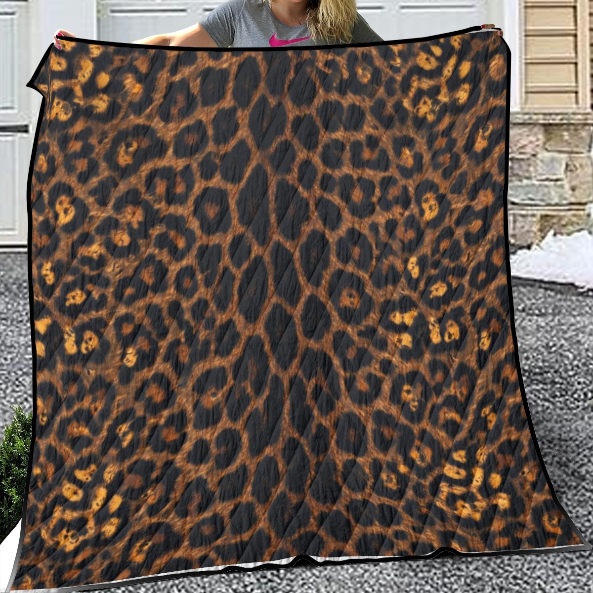 Household Lightweight & Breathable Quilt (PADL3)