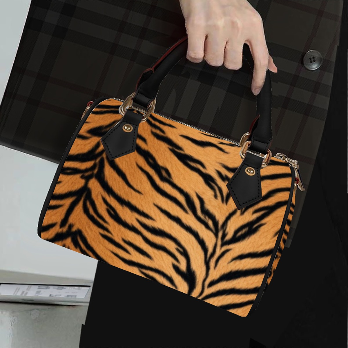 Handbag