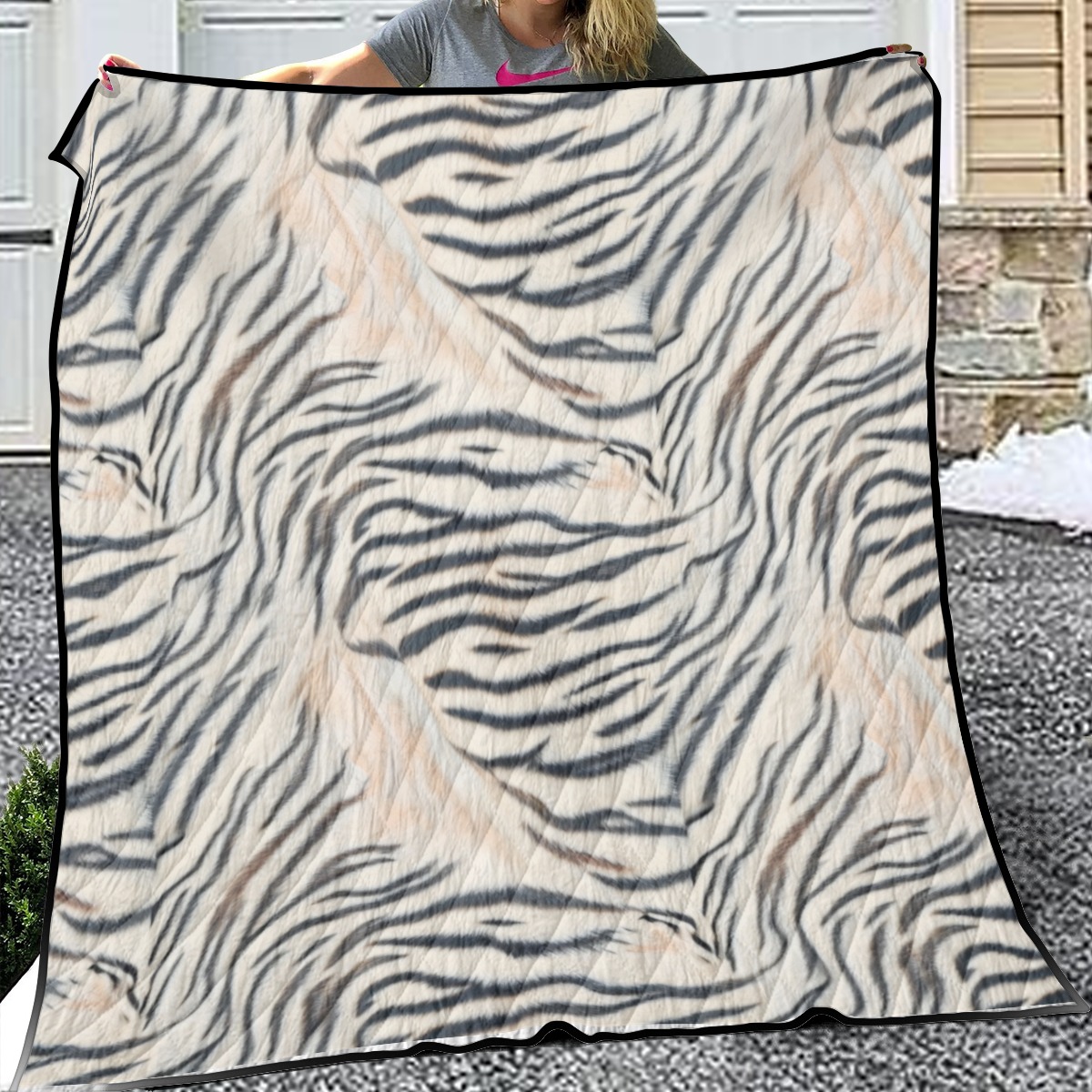 Household Lightweight & Breathable Quilt (PAS71)