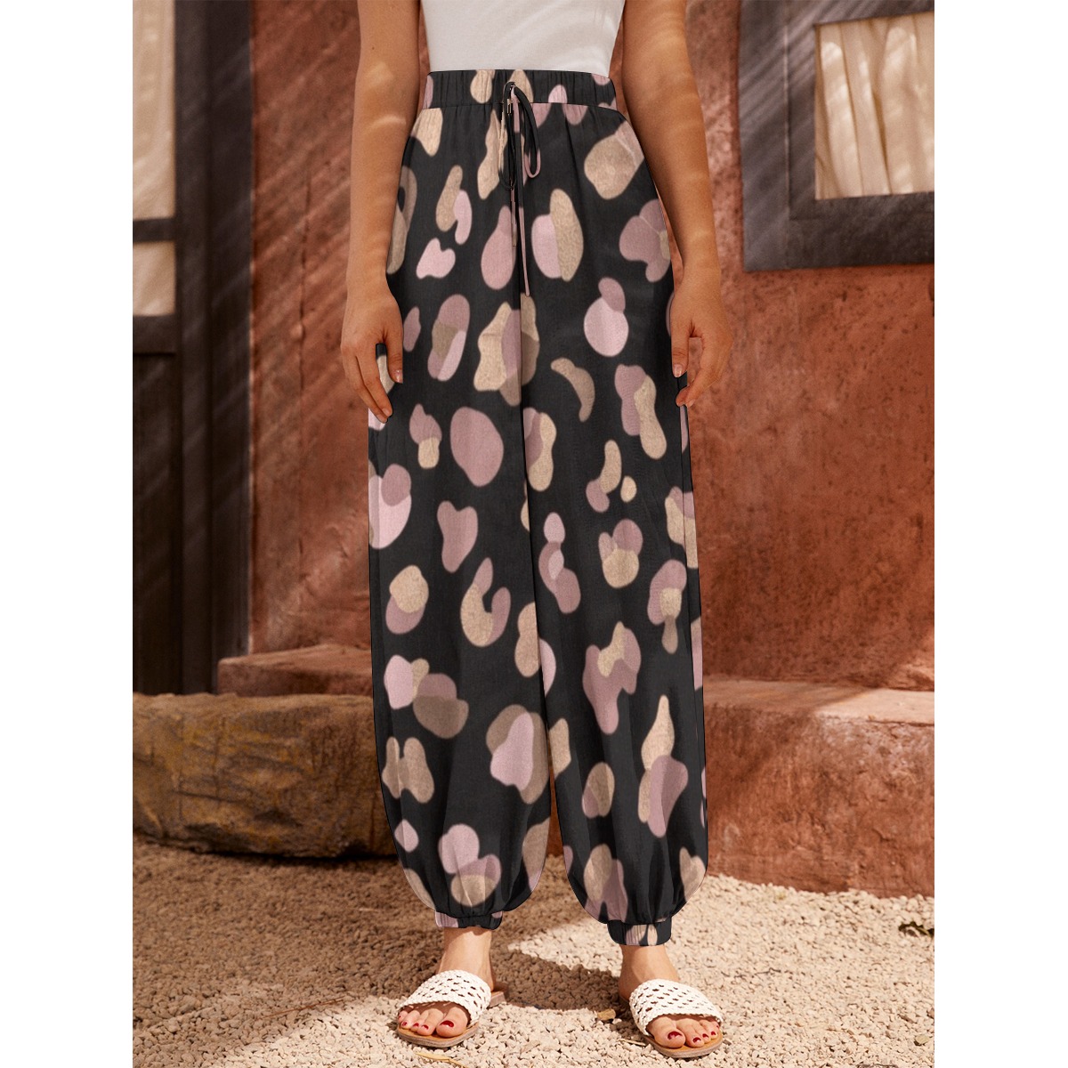 All-Over Print Women's Carrot Pants (PB2Q2)